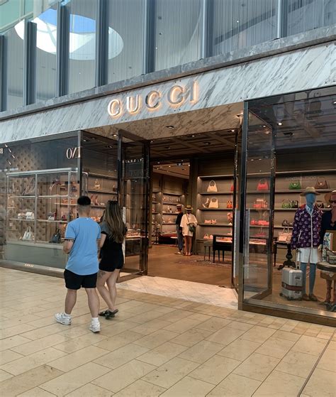 gucci yorkdale number|Gucci holt toronto yorkdale.